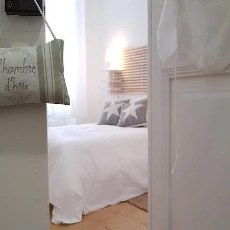 Charming Flat In The Center, 5 Min From